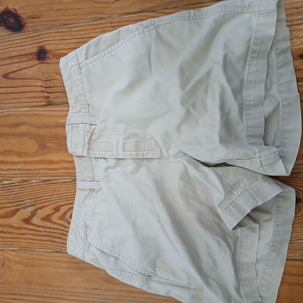 Women's Cream Shorts
